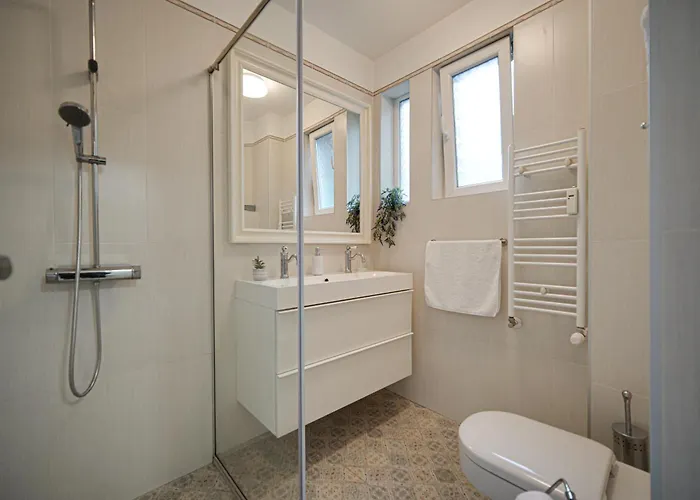 Tulip Dreamland Apartment *